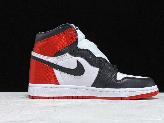 Jordan Air 1 CD0461-016 Satin Black High Toe Retro 0817